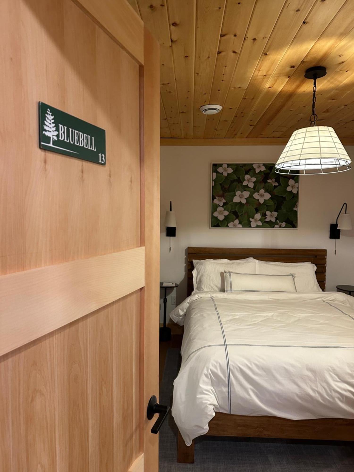 Hotel Haliburton Post House Minden Exterior foto
