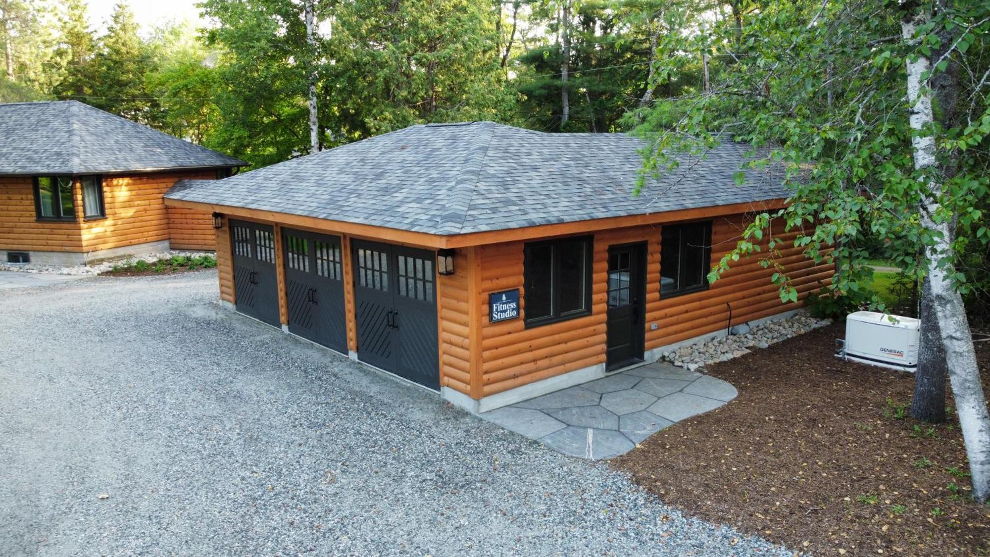 Hotel Haliburton Post House Minden Exterior foto